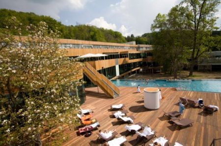 the-stunning-gleichenberg-thermal-bath-in-austria-1
