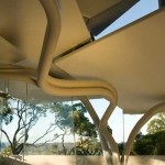 camouflage-curved-house-pillars camouflage-curved-house-pillars