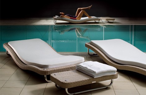 schoenhuberfranchi-patio-furniture-set-hug-5