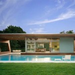 outstanding-swimming-pool-house-design-1