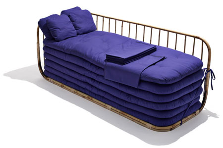 we-are-family-sofa1