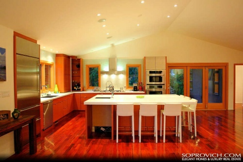 Contemporary Home in Harbour1