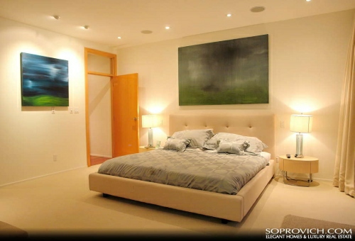 Contemporary Home in Harbour12