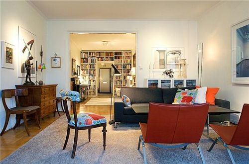 Colorful Swedish Apartment for the Art Lover1