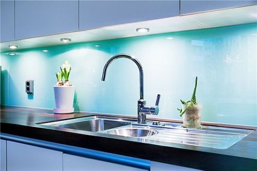 Colorful Swedish Apartment for the Art Lover8