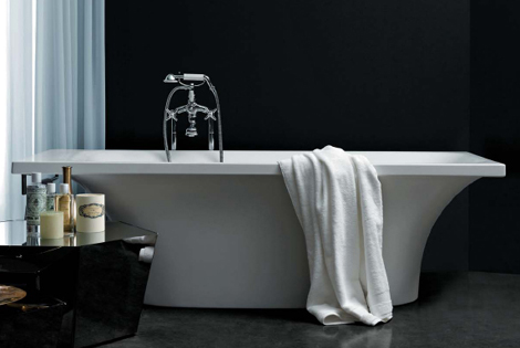 Flawless Classic Bathroom by Azzurra4
