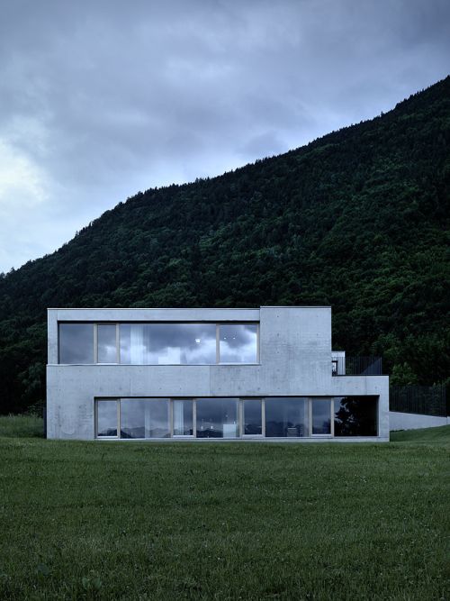 A Lovely Home in an Austrian Valley19