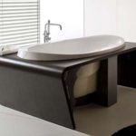 Sophie Flexible bathtub that fits the body shape by Calyx