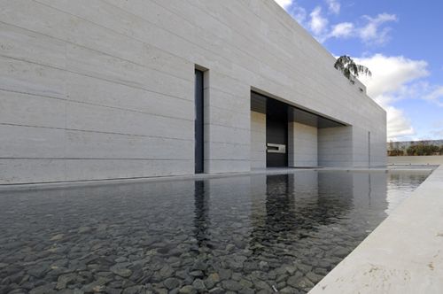 travertine-house-a-cero-11