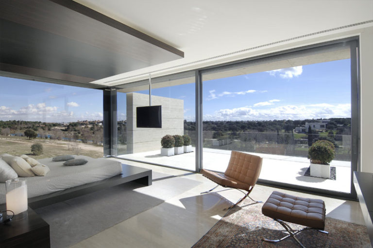 The Iconic Barcelona Chair Featured In Stylish Interior Designs