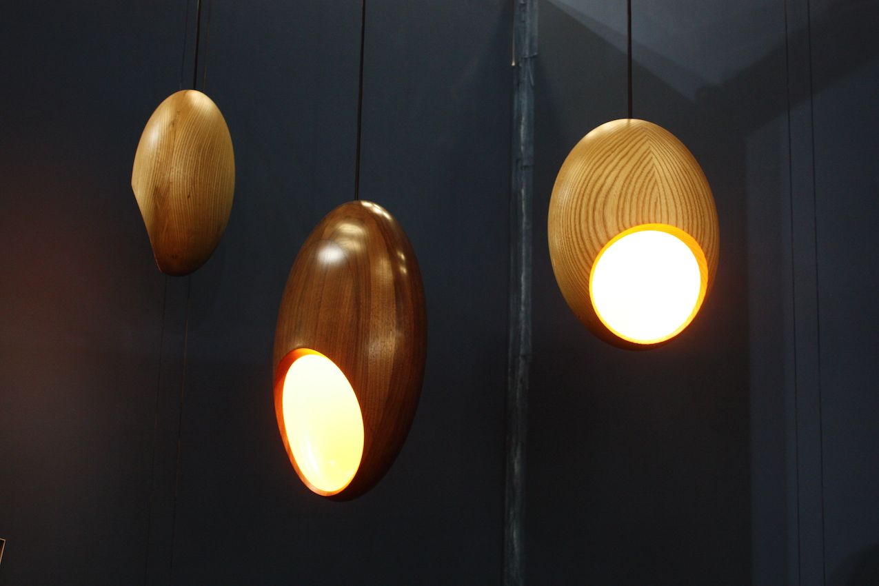 Gently curved pendant lighting