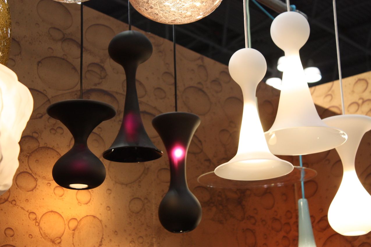 Gently curved pendant lighting