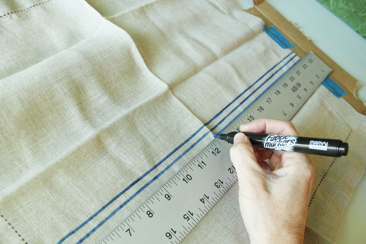 DIY Grain Sack Linen Napkin13