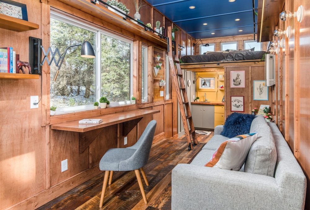 David Latimer of Nashville–based New Frontier Tiny Homes wood accents