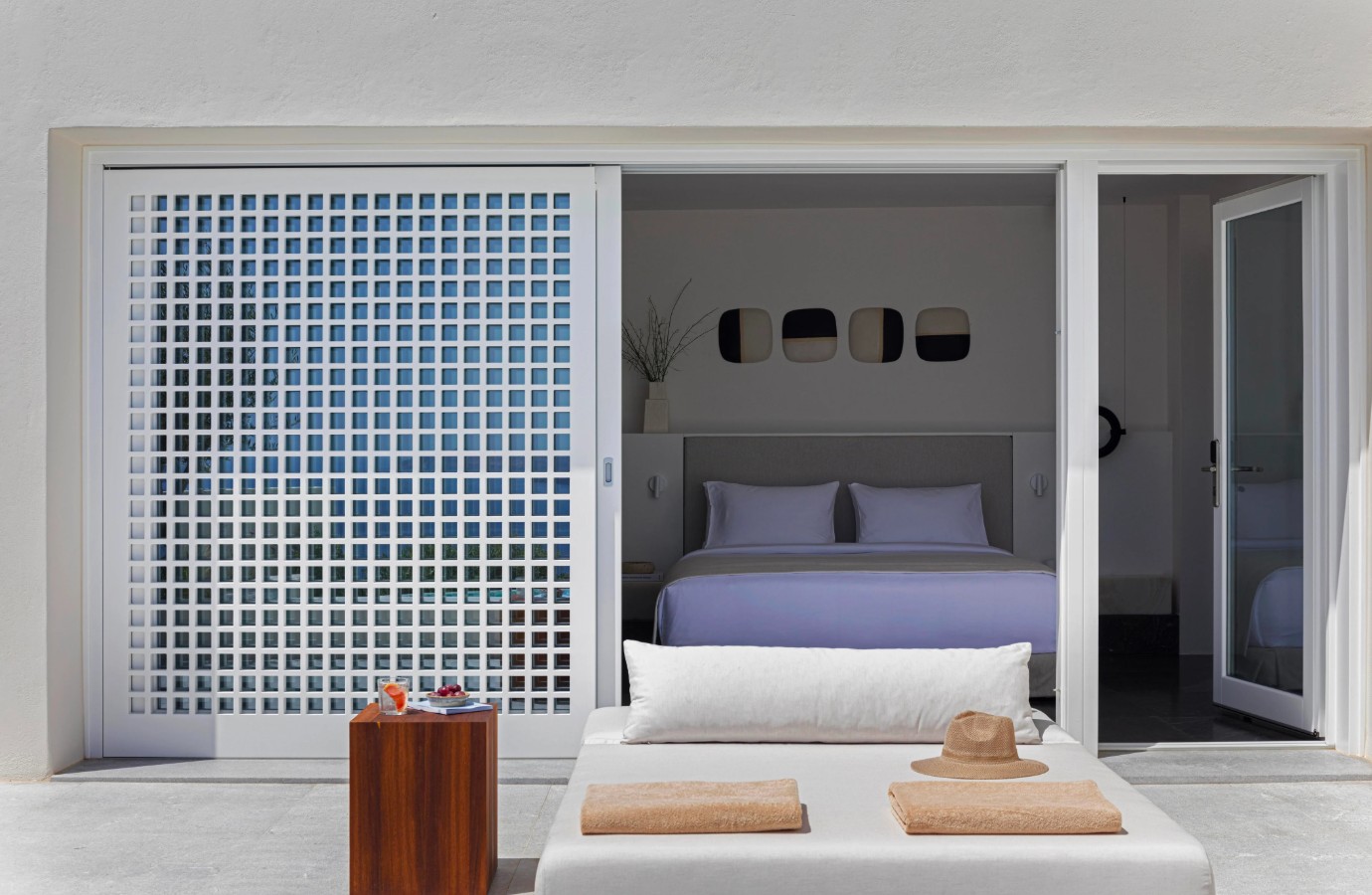 Canaves Hotel Oia – Kapsimalis Architects pool view
